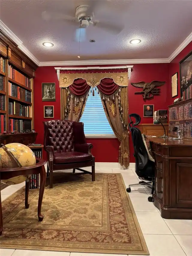 Listing Photo 18