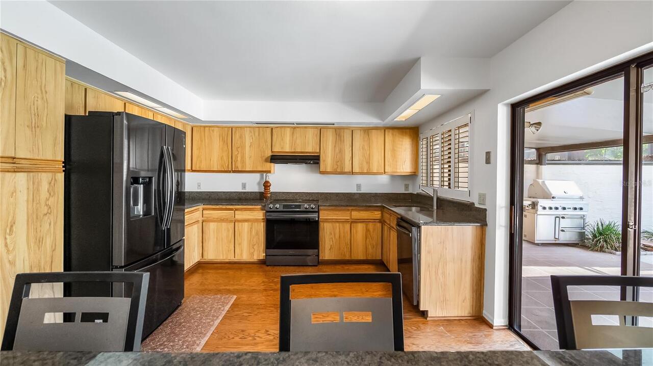 Listing Photo 18