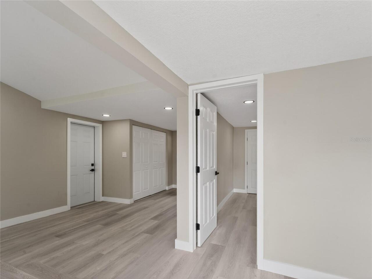 Listing Photo 32