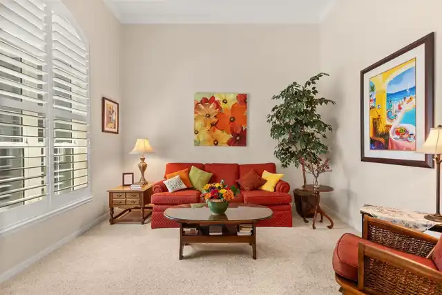 Listing Photo 7