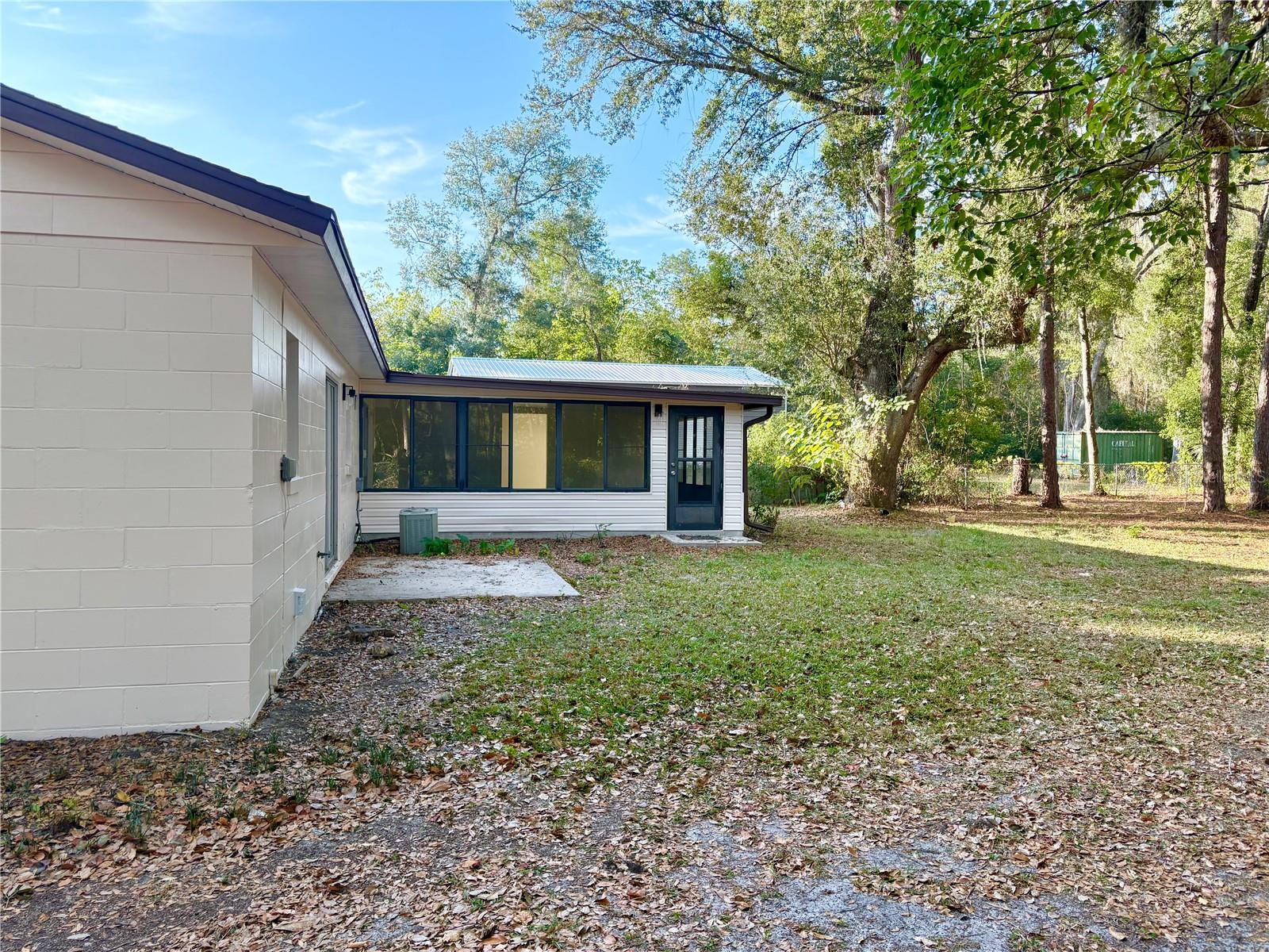 Listing Photo 14