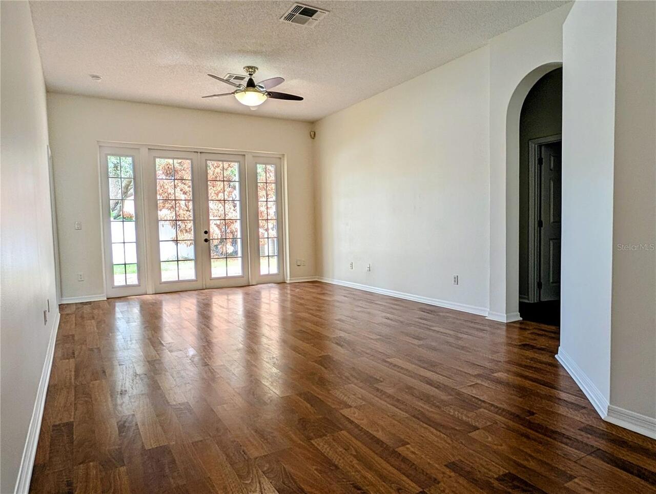 Listing Photo 13
