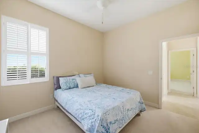 Listing Photo 32