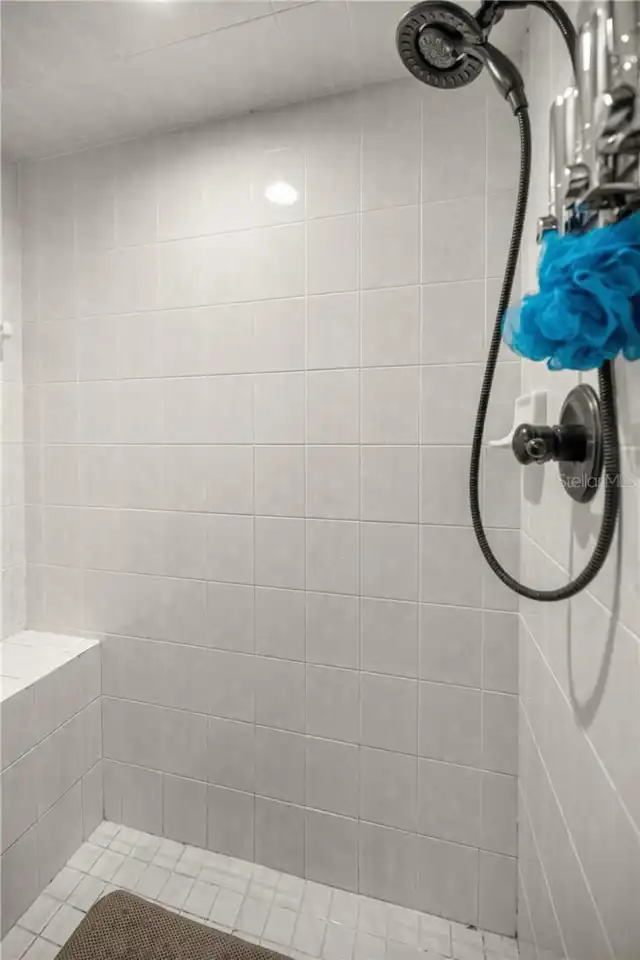 Listing Photo 39