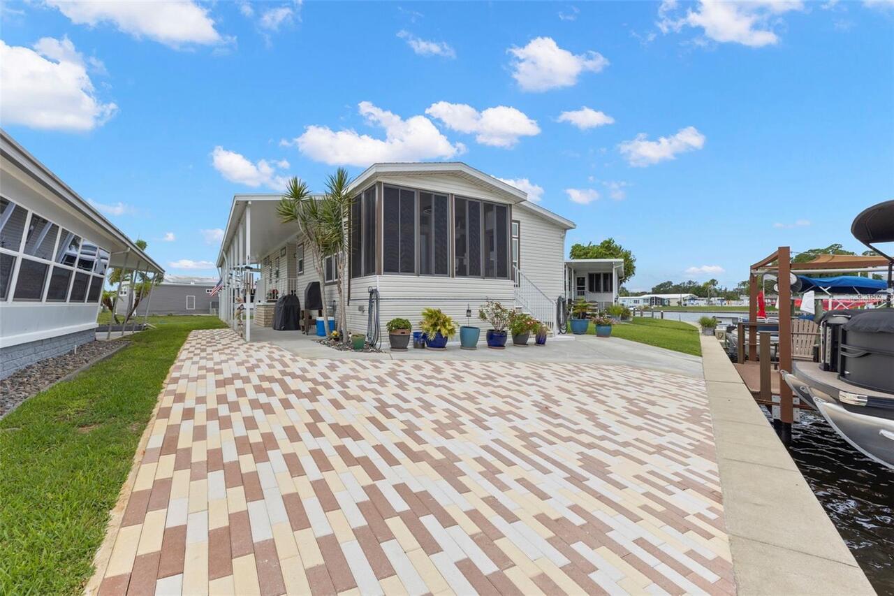 Listing Photo 15