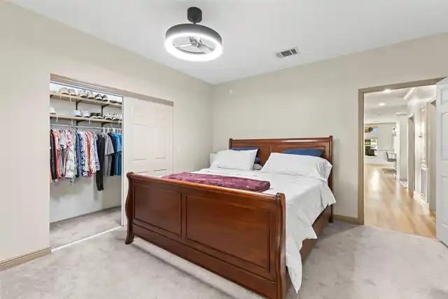 Listing Photo 16