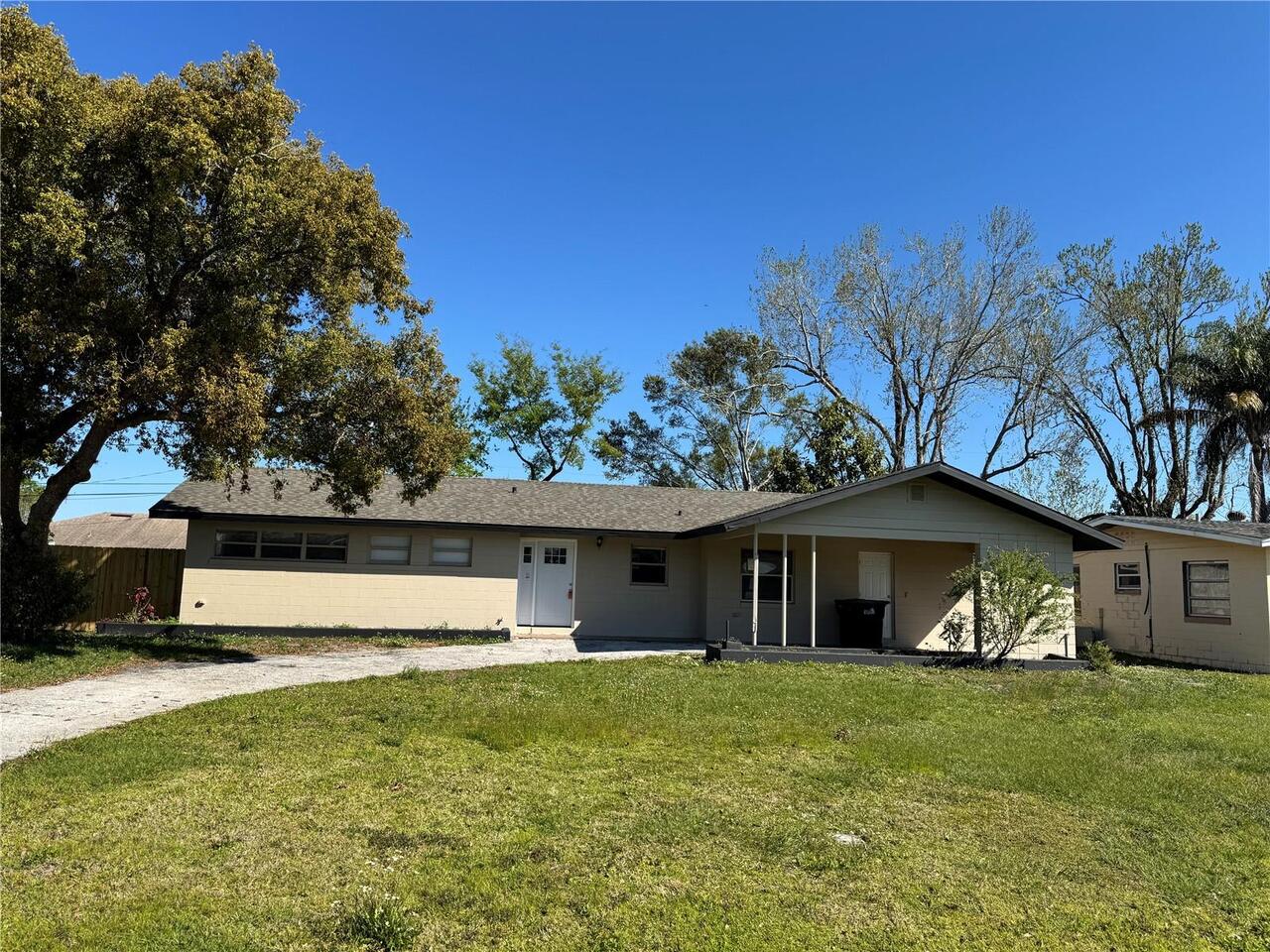 3BR, Residential Lease, 1BA, $2,200
Read More