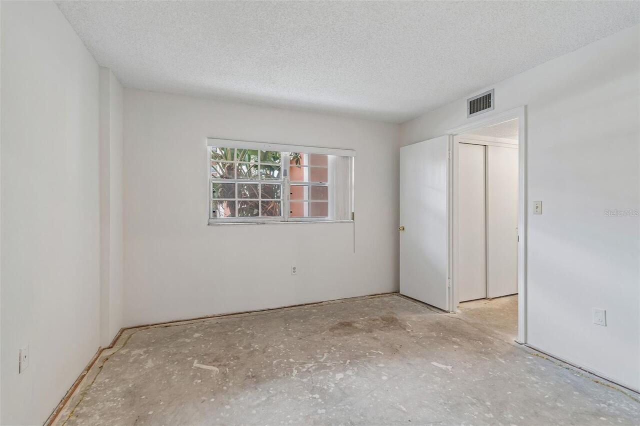 Listing Photo 34