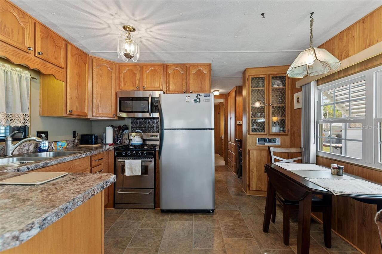 Listing Photo 15
