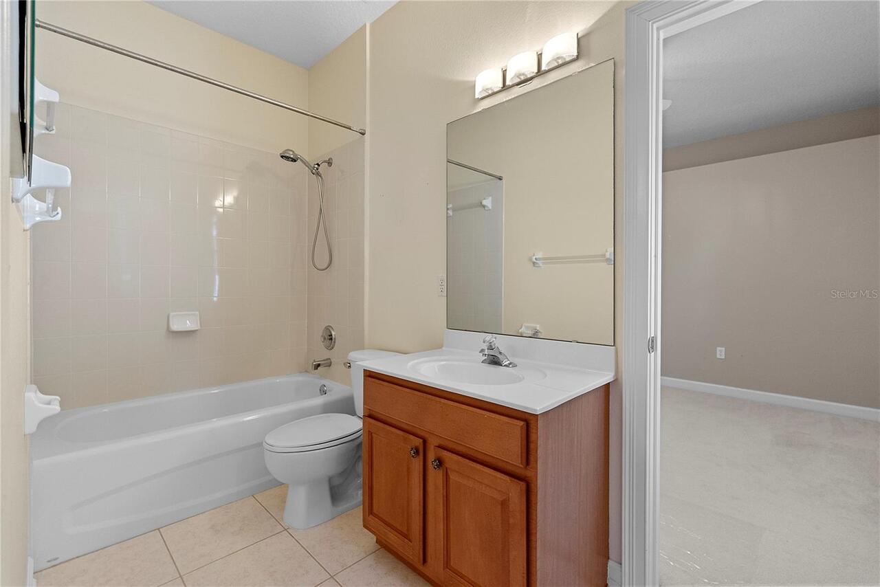 Listing Photo 17