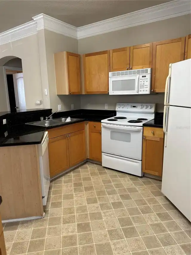 Listing Photo 7