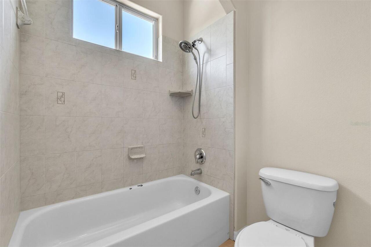 Listing Photo 23