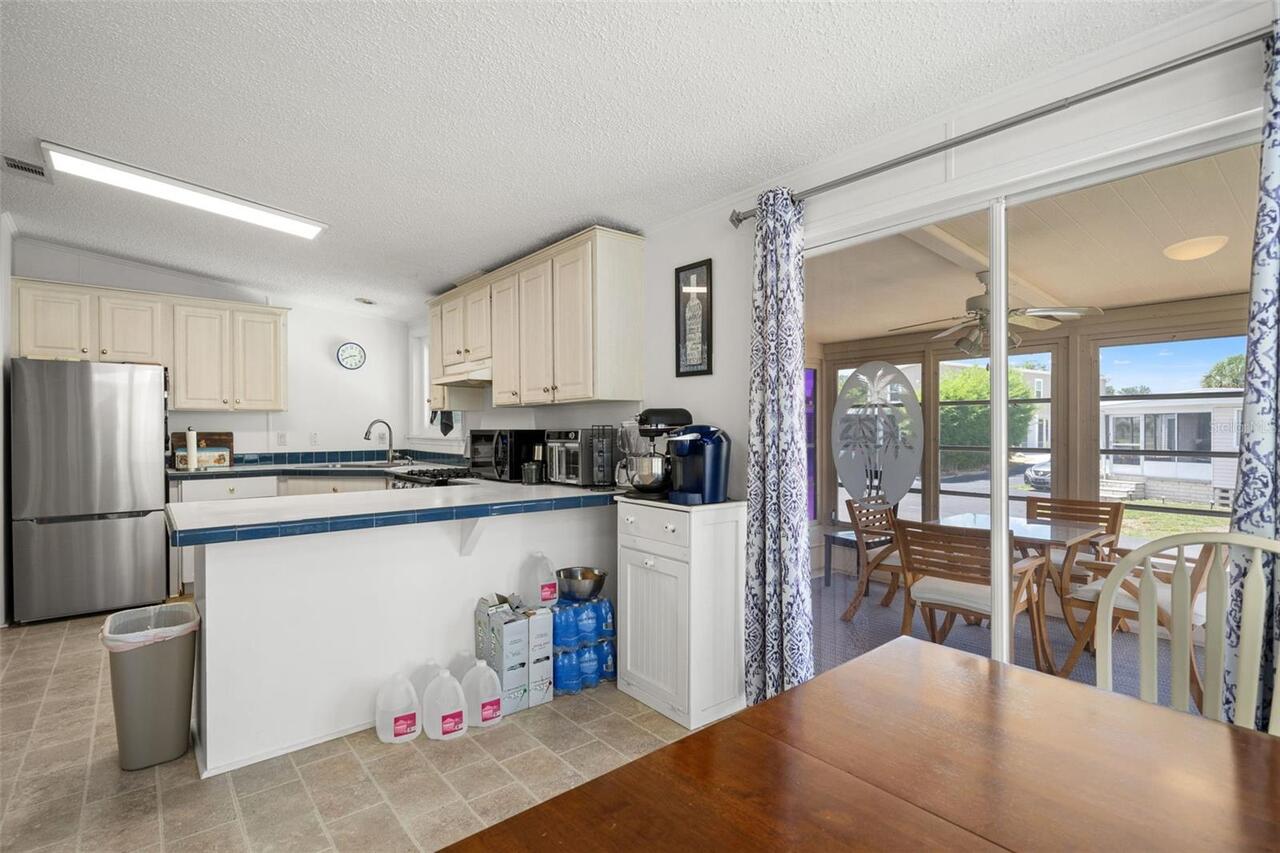 Listing Photo 17