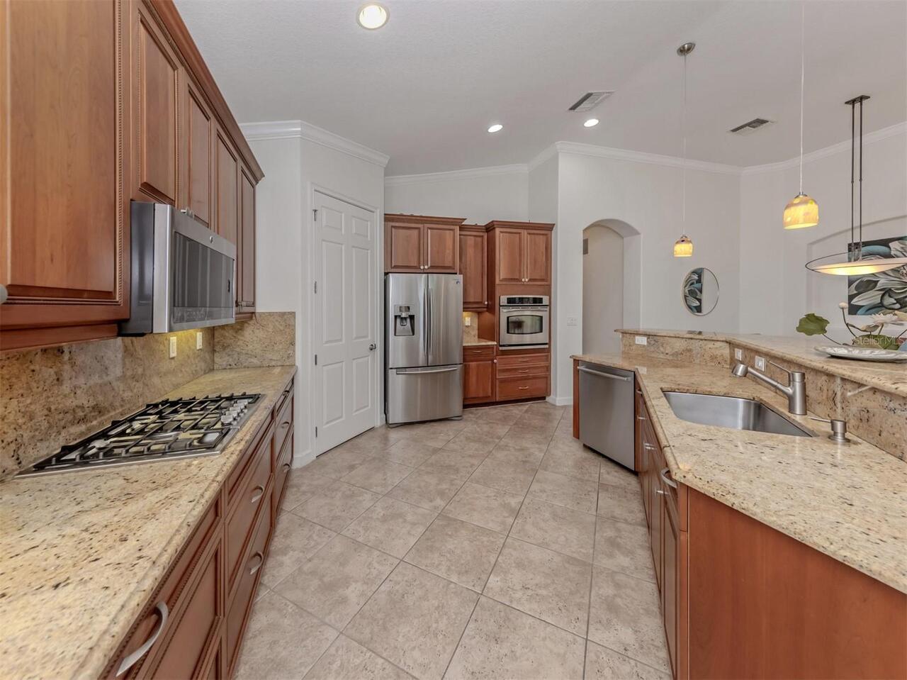 Listing Photo 16