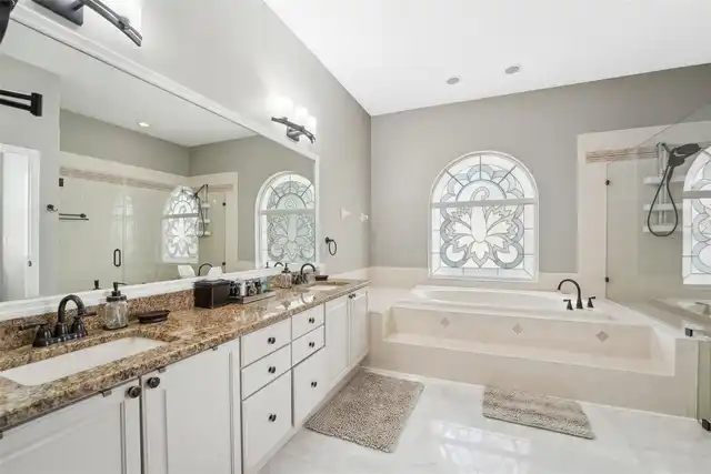 Listing Photo 39