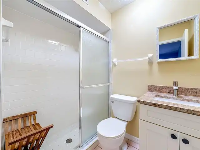Listing Photo 11