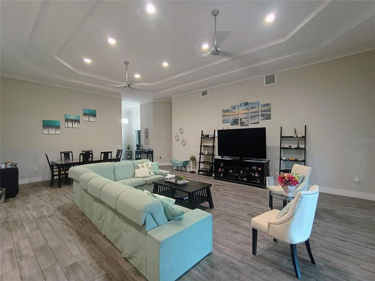 Listing Photo 22