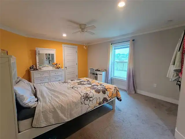 Listing Photo 33