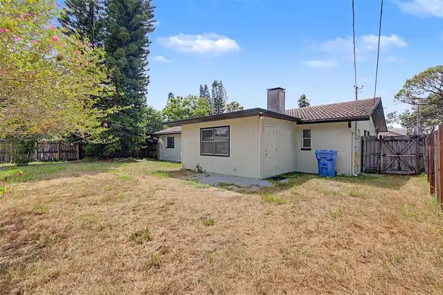 Listing Photo 25