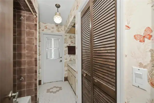 Listing Photo 28