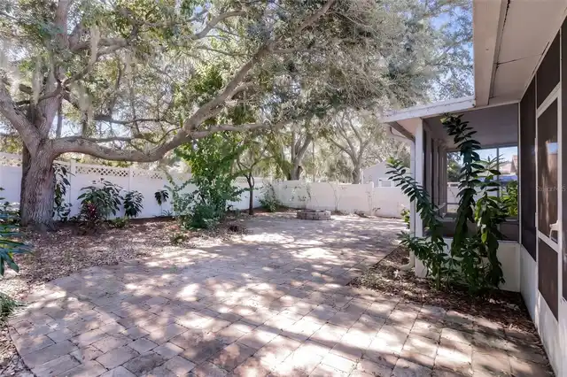 Listing Photo 35
