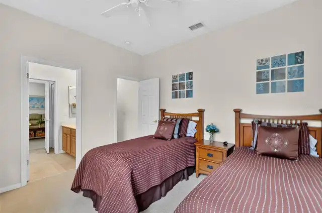 Listing Photo 22