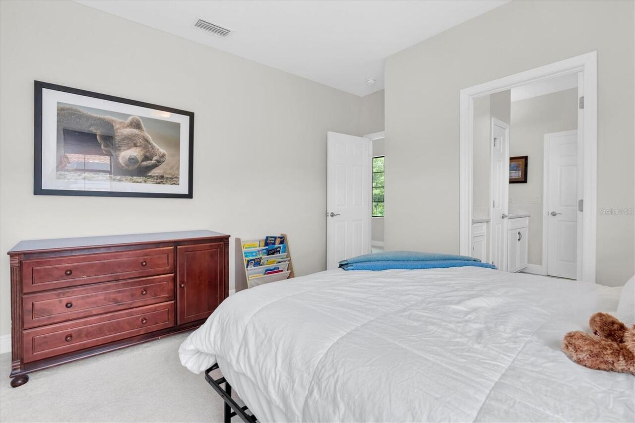 Listing Photo 34