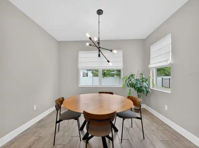Listing Photo 16