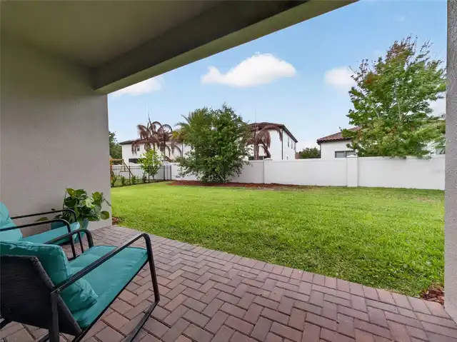 Listing Photo 32