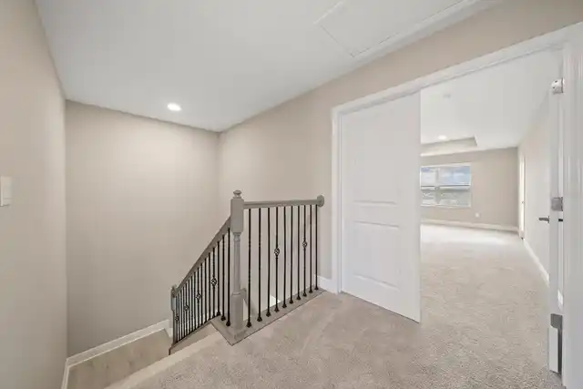 Listing Photo 10