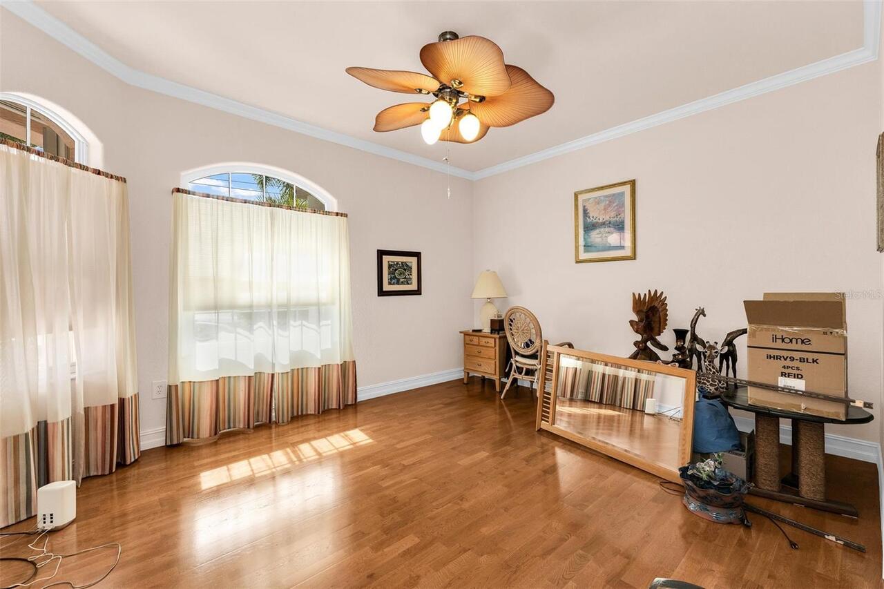 Listing Photo 37