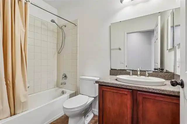 Listing Photo 18