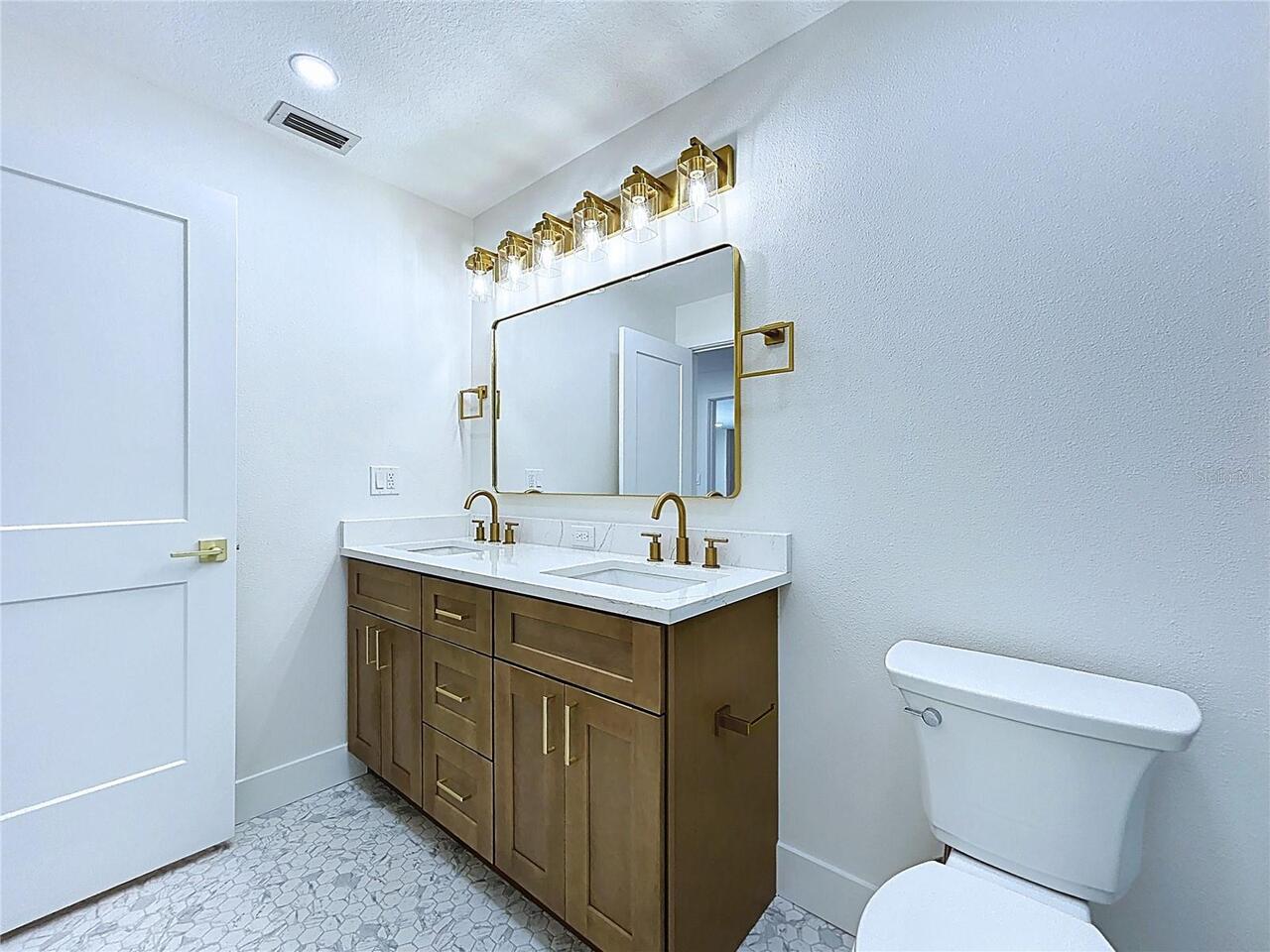 Listing Photo 51