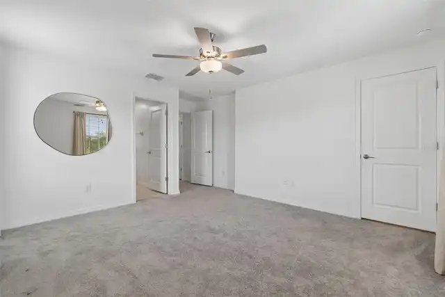 Listing Photo 25