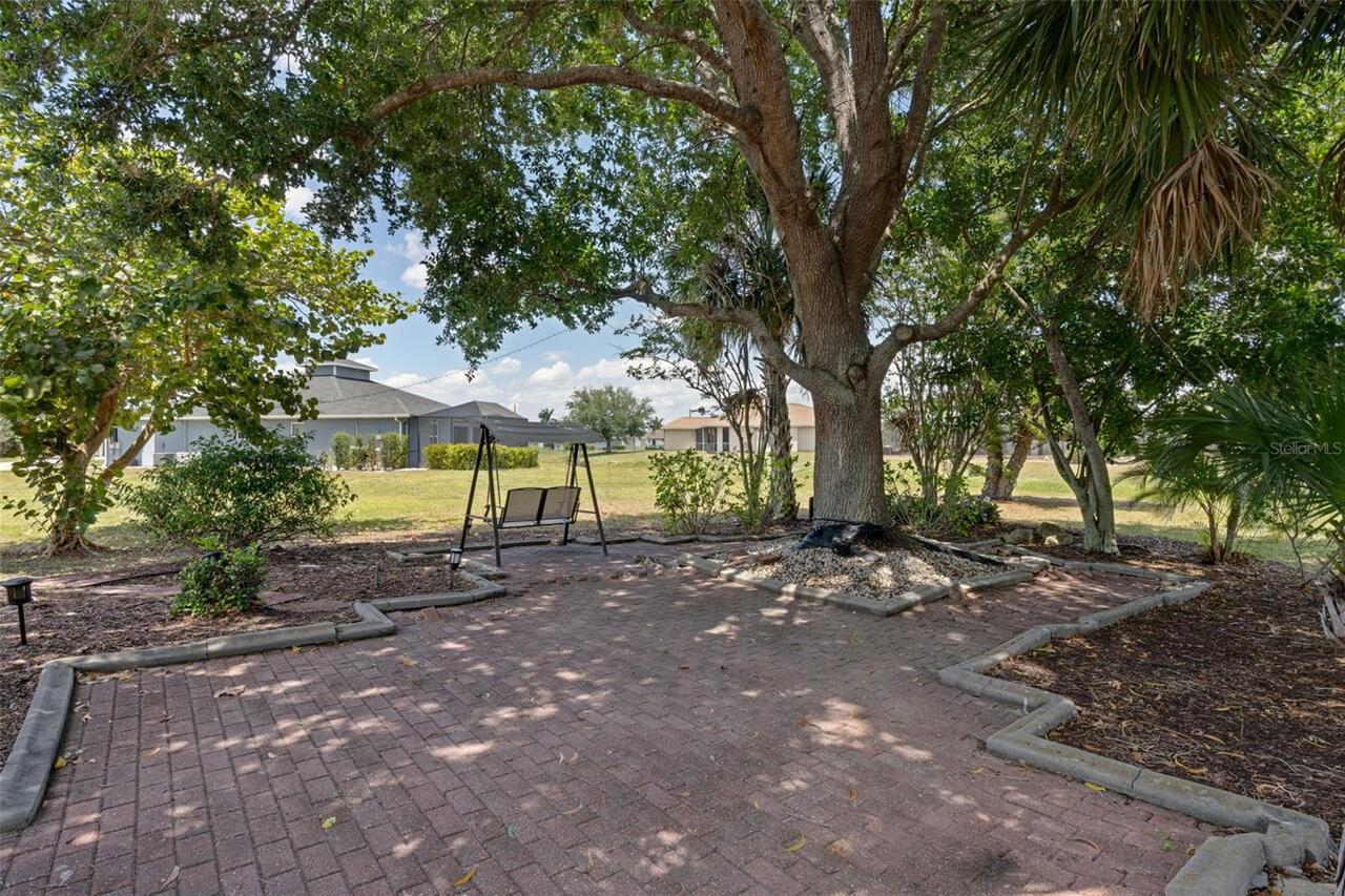 Listing Photo 23