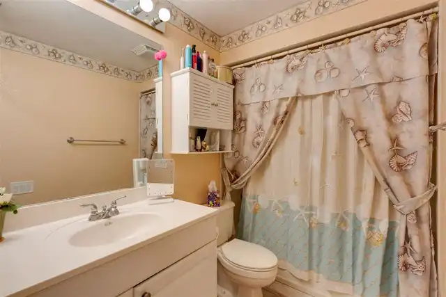 Listing Photo 19
