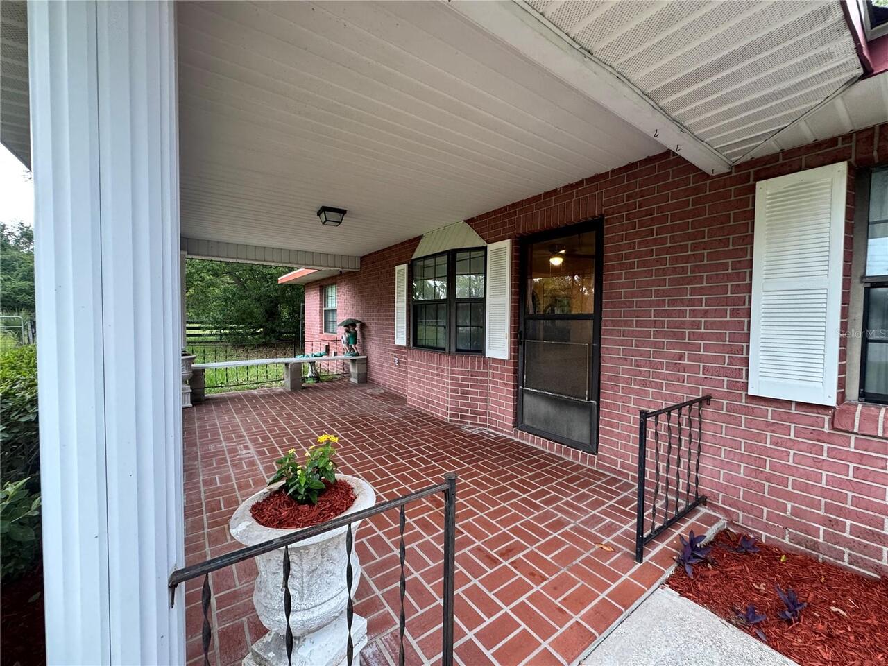 Listing Photo 9