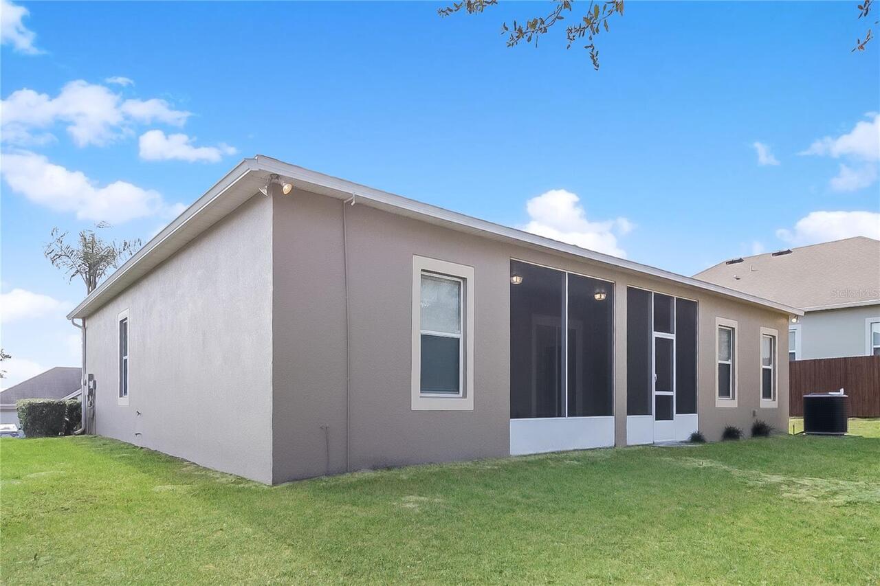 Listing Photo 15