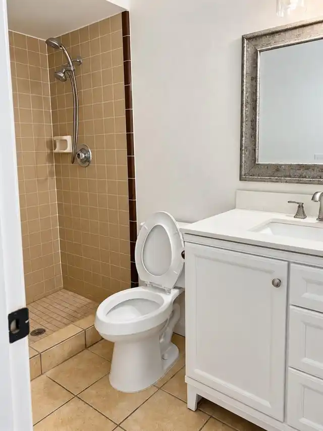 Listing Photo 10