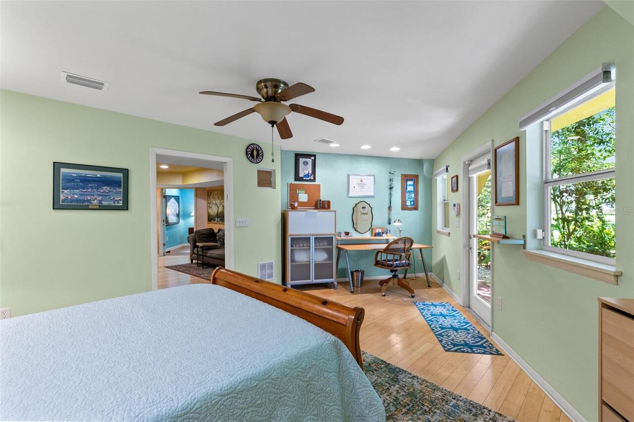 Listing Photo 15