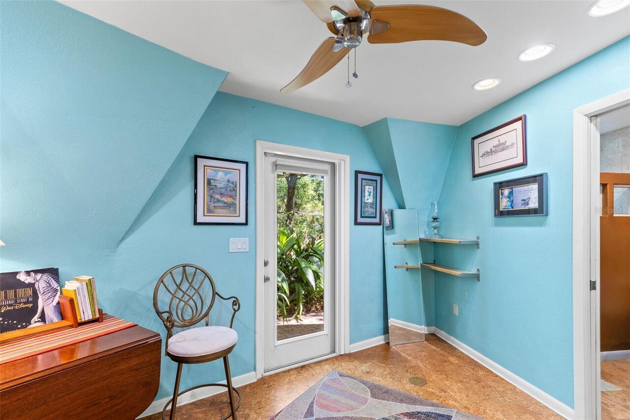 Listing Photo 17