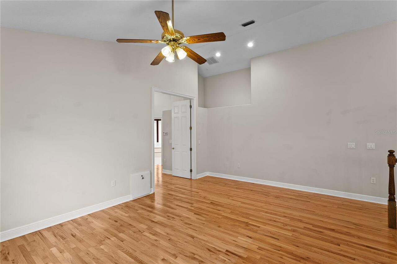 Listing Photo 35