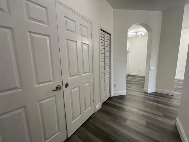Listing Photo 17