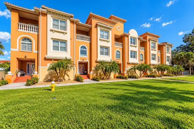 Indian Shores Real Estate