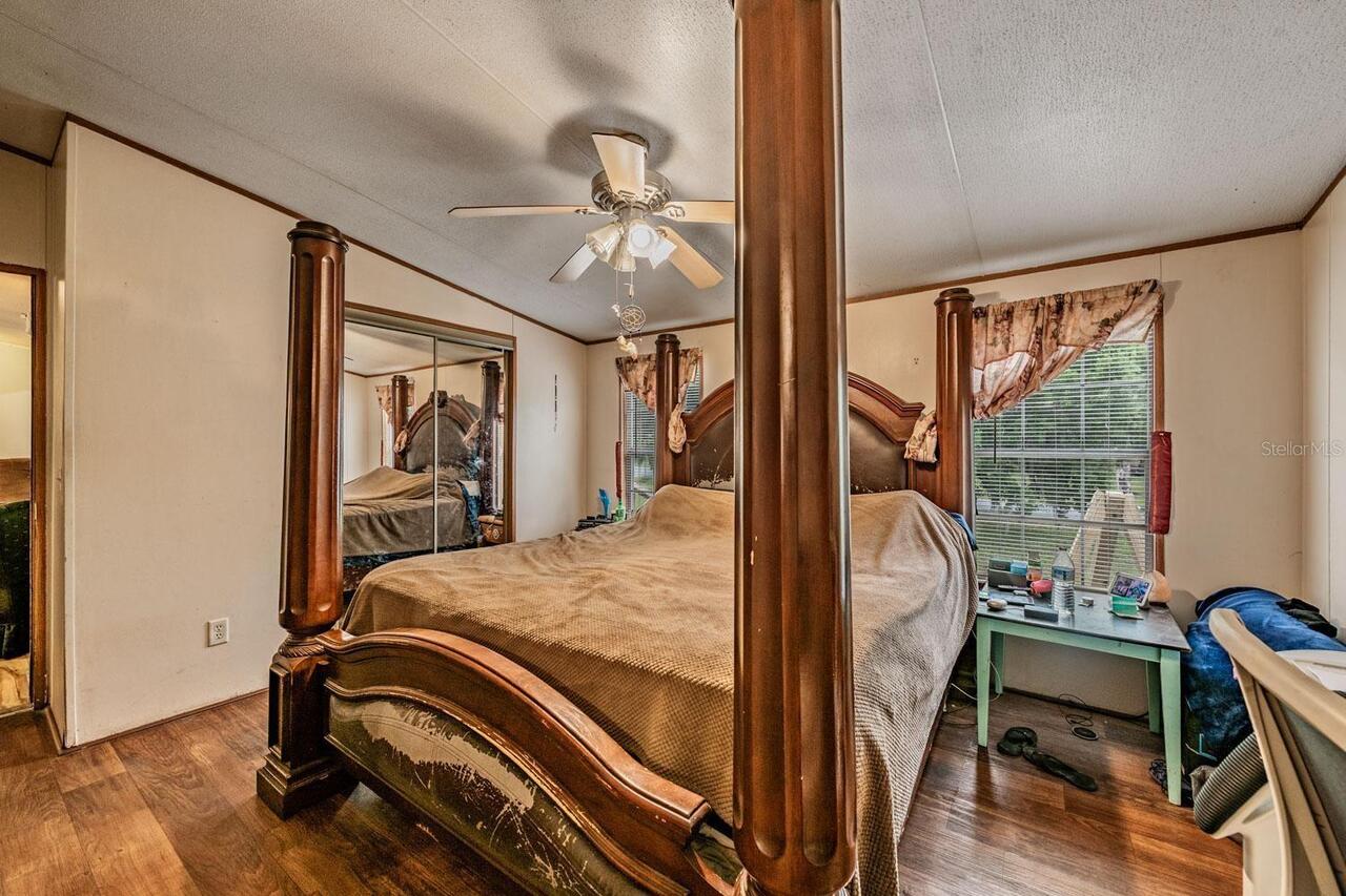 Listing Photo 18