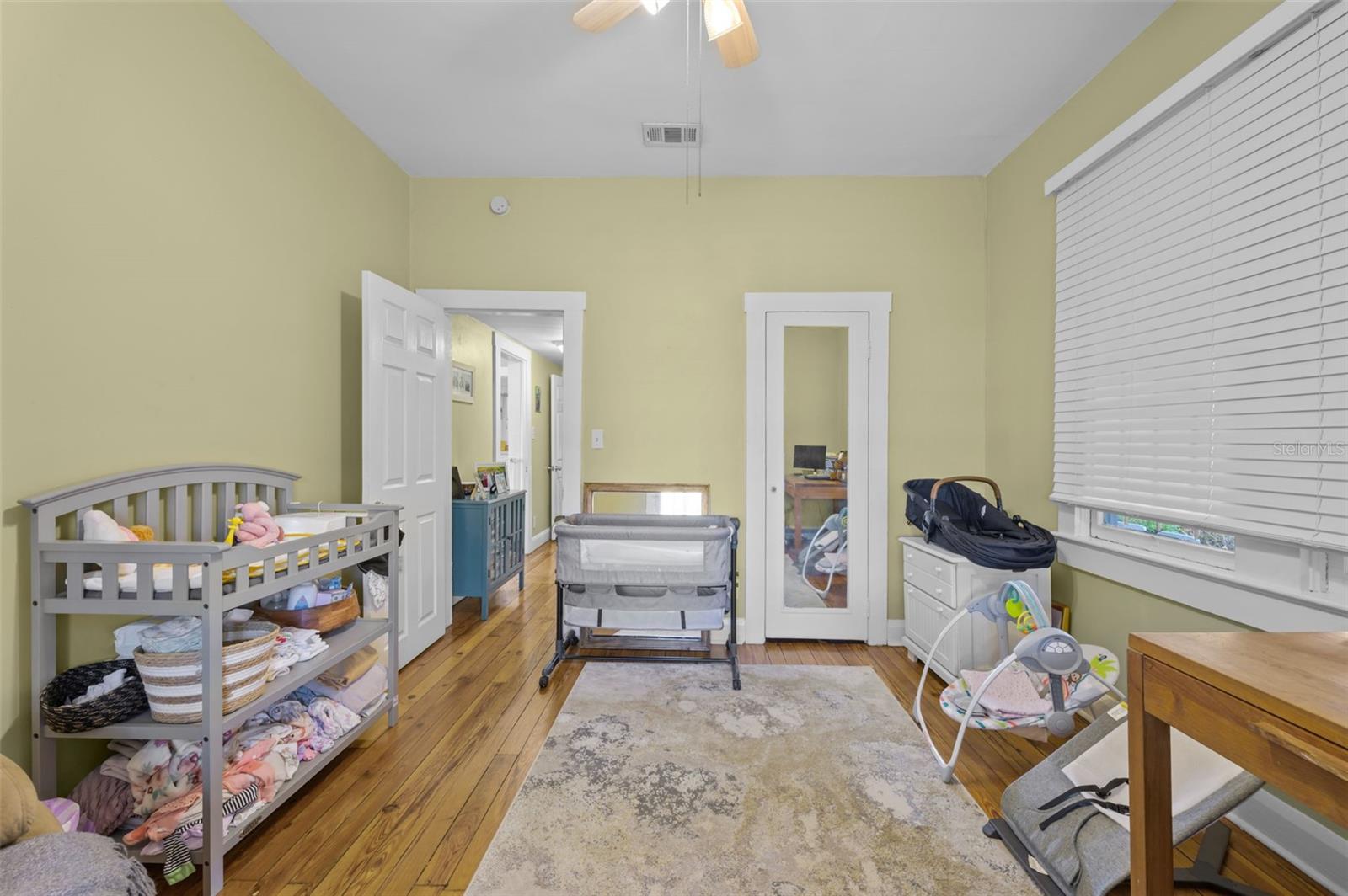 Listing Photo 20
