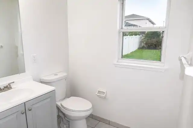 Listing Photo 10