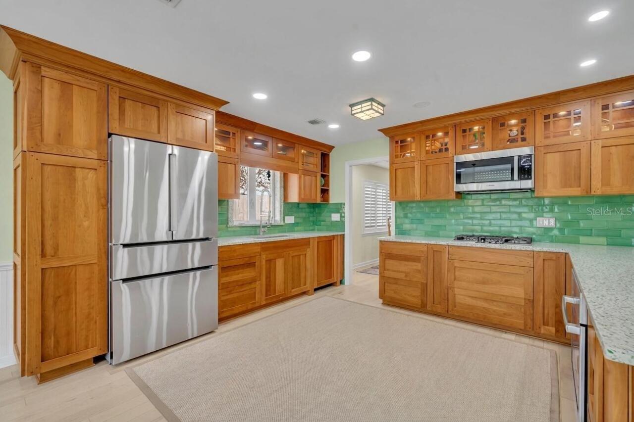 Listing Photo 7