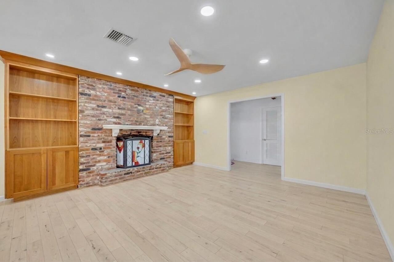 Listing Photo 33