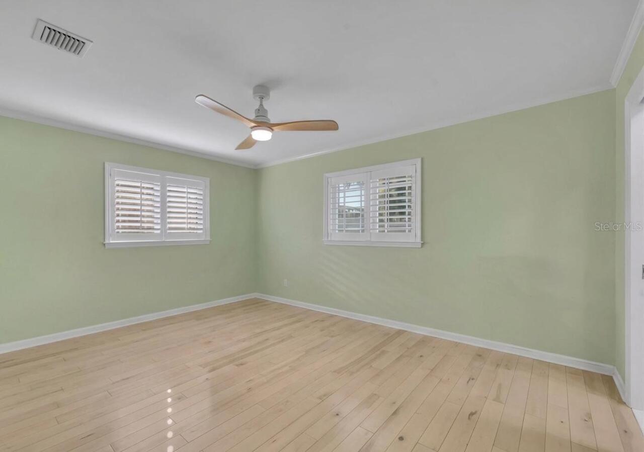 Listing Photo 44